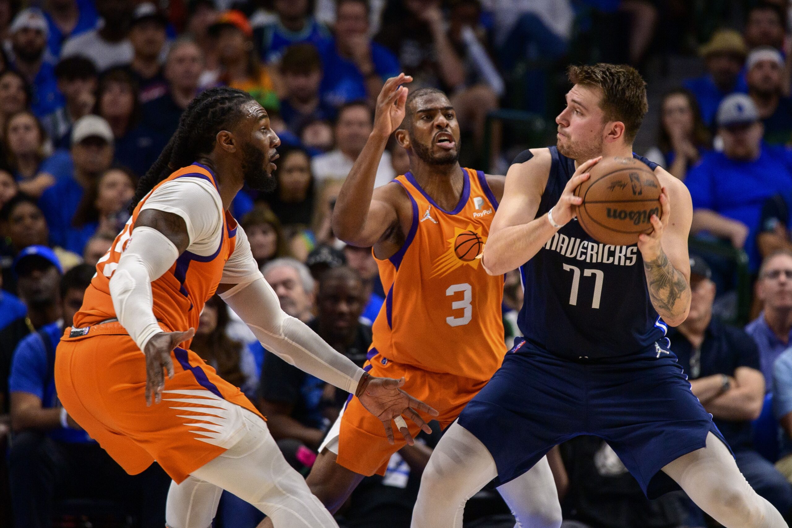 NBA Playoff Betting – Dallas Mavericks at Phoenix Suns Game 5 18230935